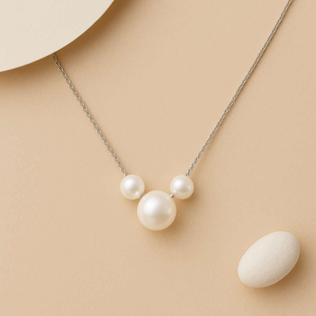 Triple Pearl Grace Chain Pendant - MIOR JEWELS