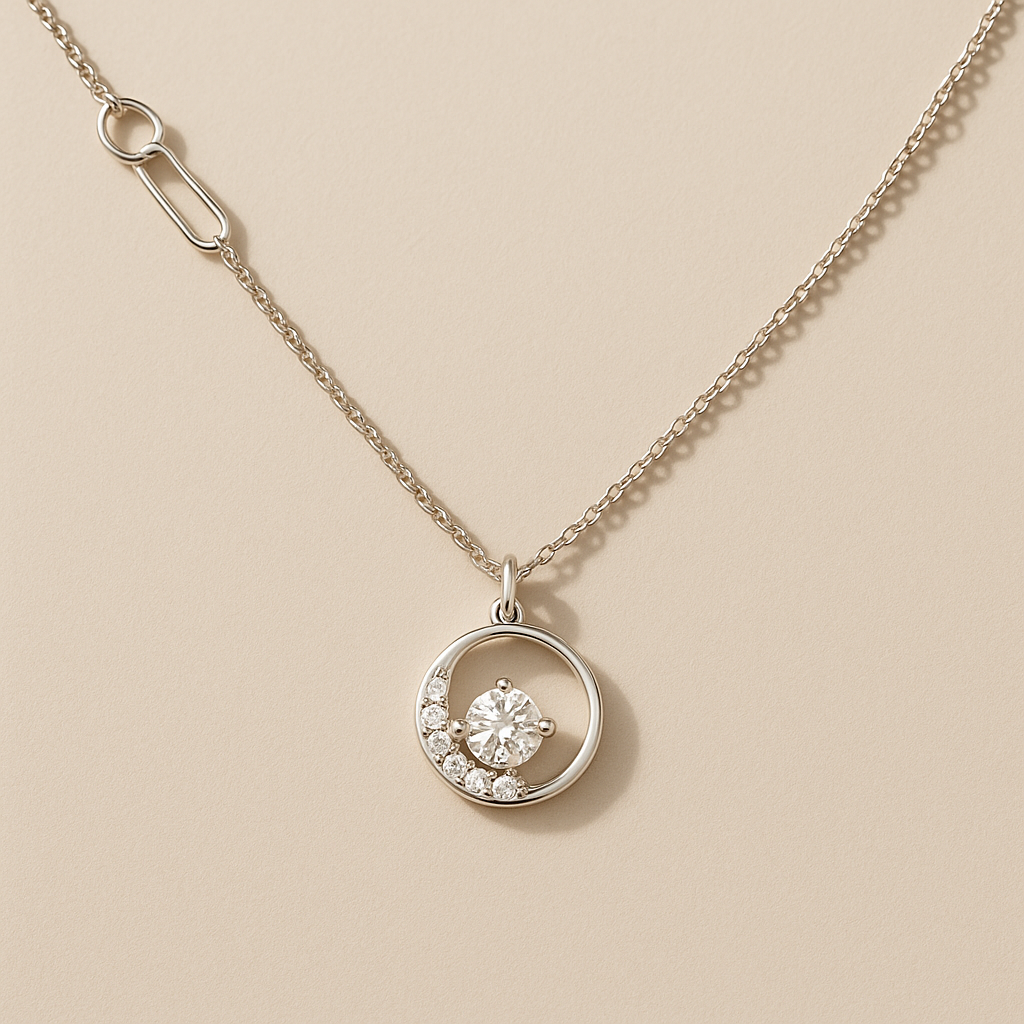 Halo Spark Chain Pendant