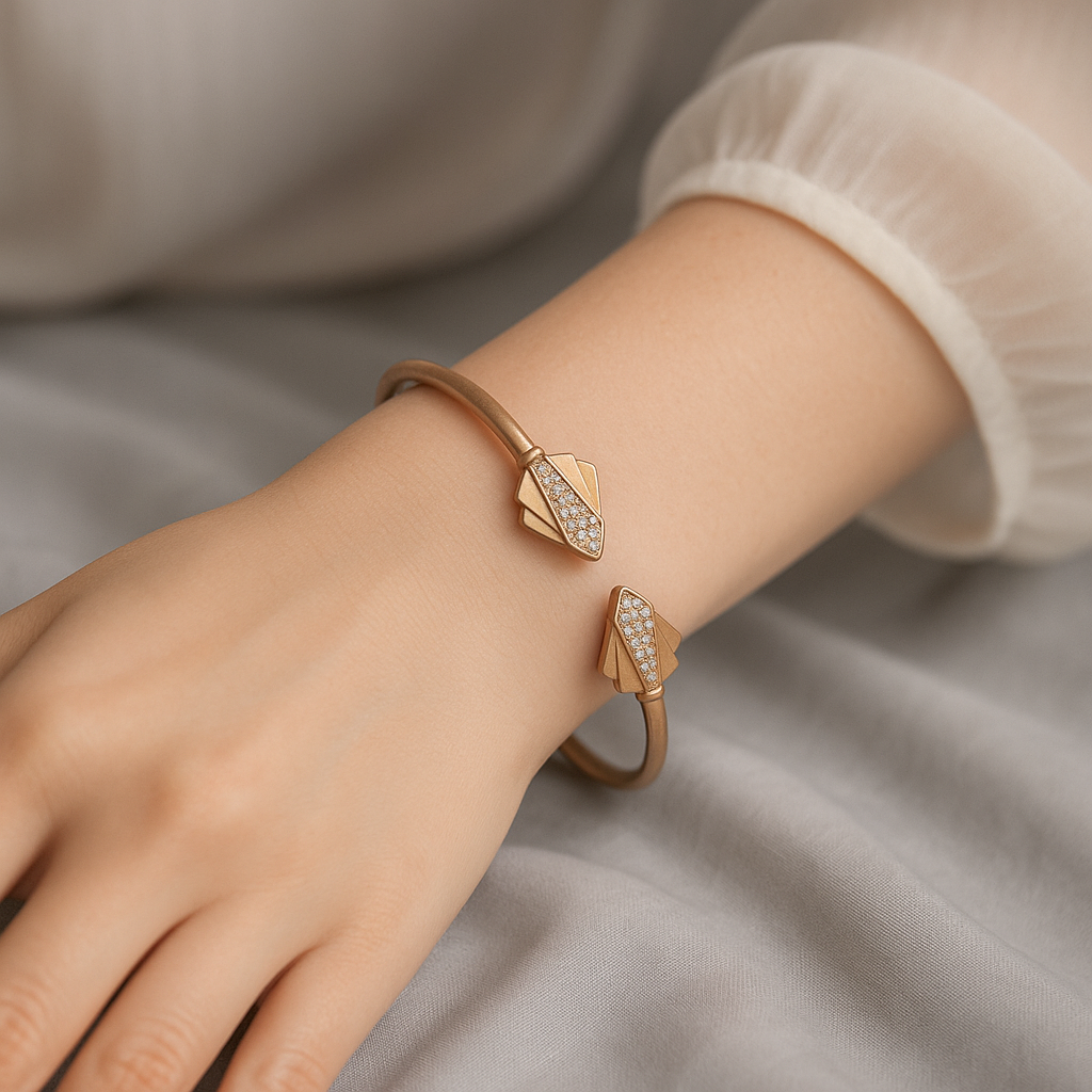 Vector Vibe Kada Bracelet - MIOR JEWELS