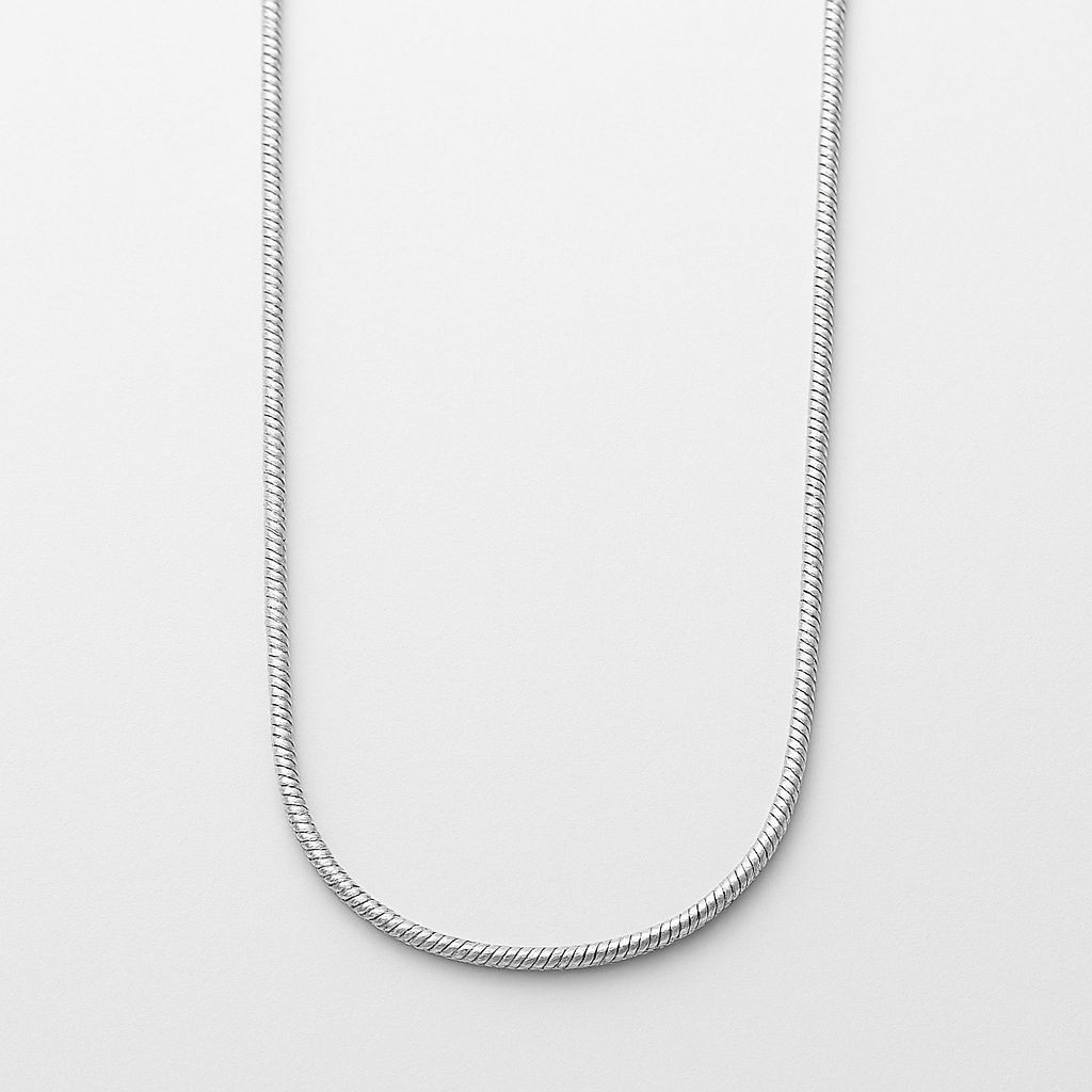 Sleek Silver Chain - MIOR JEWELS