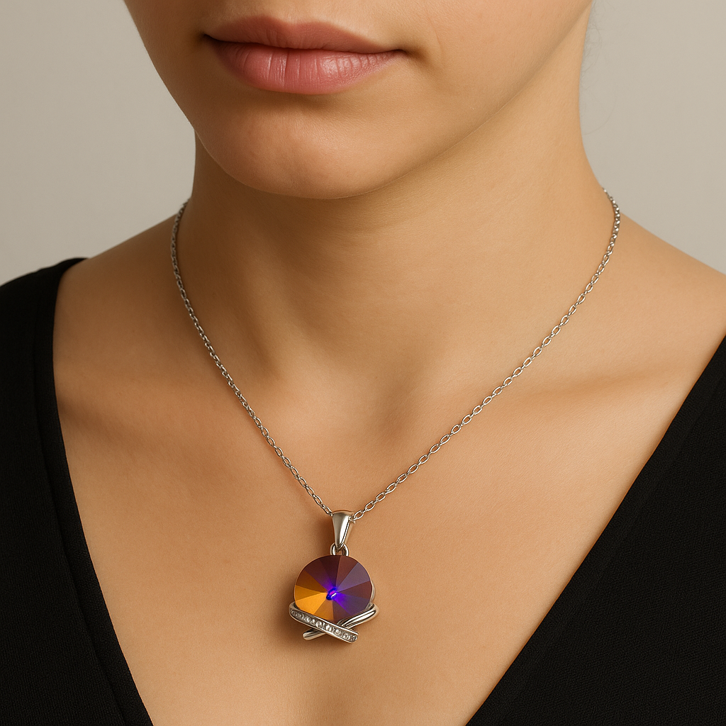 Golden Aura Chain Pendant - MIOR JEWELS