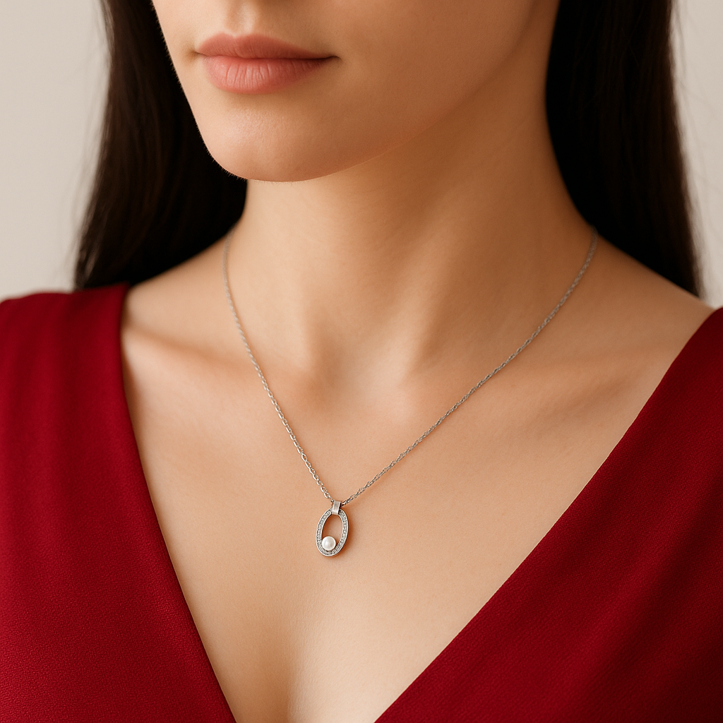 Luna Pearl Chain Pendant