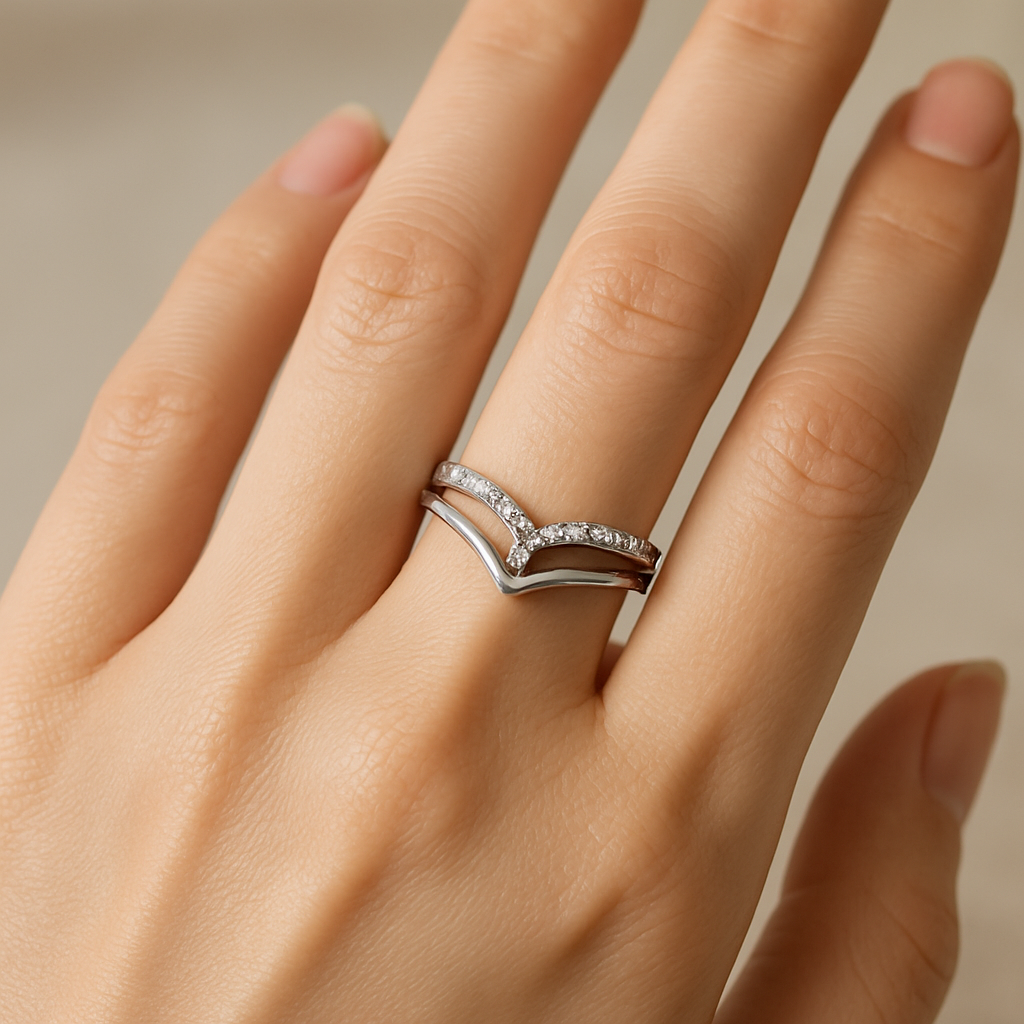 Glimmer Wave Ring - MIOR JEWELS