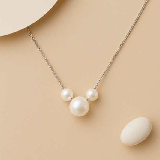 Triple Pearl Grace Chain Pendant - MIOR JEWELS