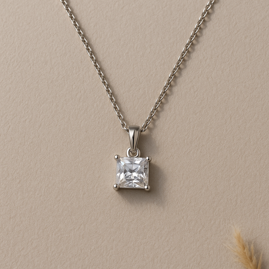 Royal Frost Chain Pendant