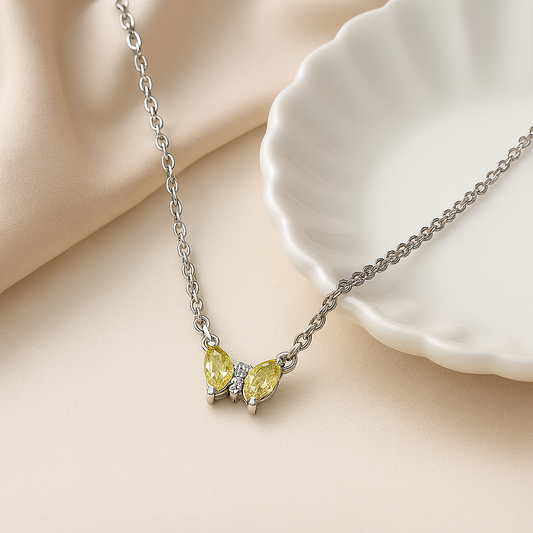 Amber Flutter Chain Pendant