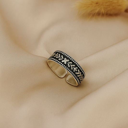 Vintage Loop Toe Rings Pair - MIOR JEWELS