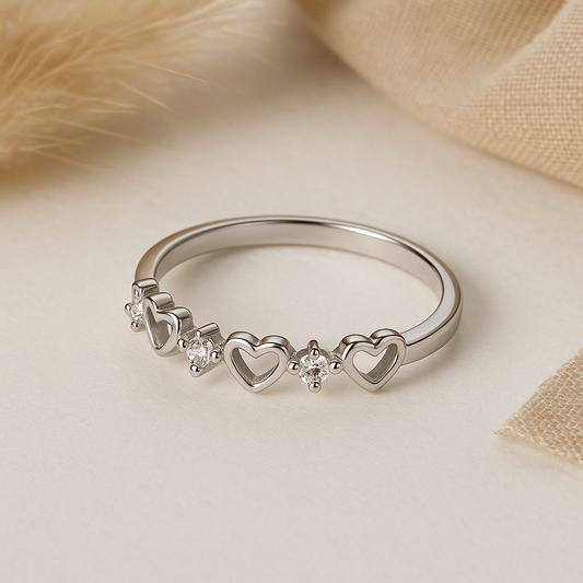 Heartbeam Ring