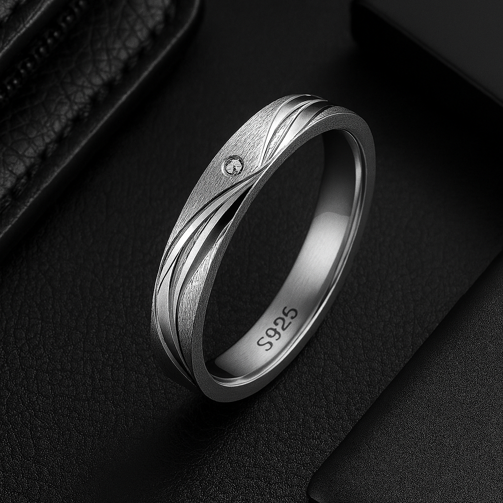 Laser Crafted Silver Band Ring - MIOR JEWELS
