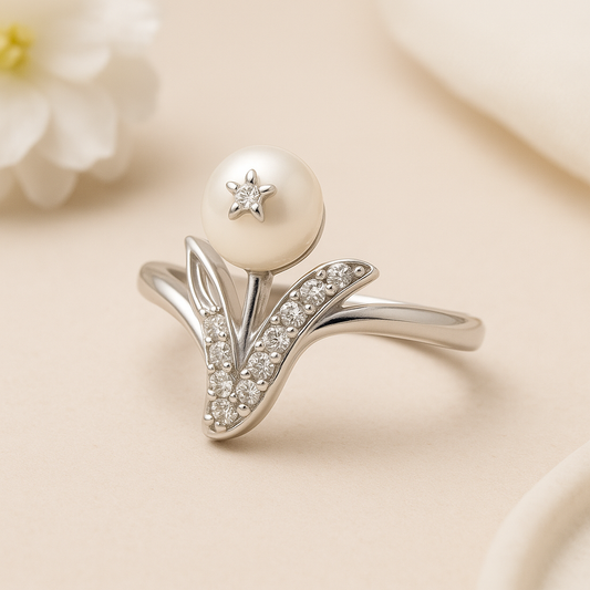 Knot Charm Pearl Ring - MIOR JEWELS