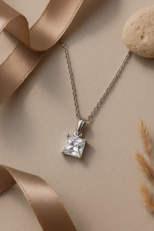 Royal Frost Chain Pendant