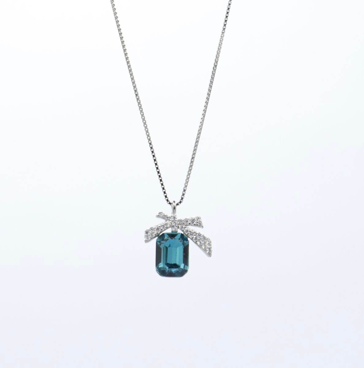 Aqua Wave Chain Pendant