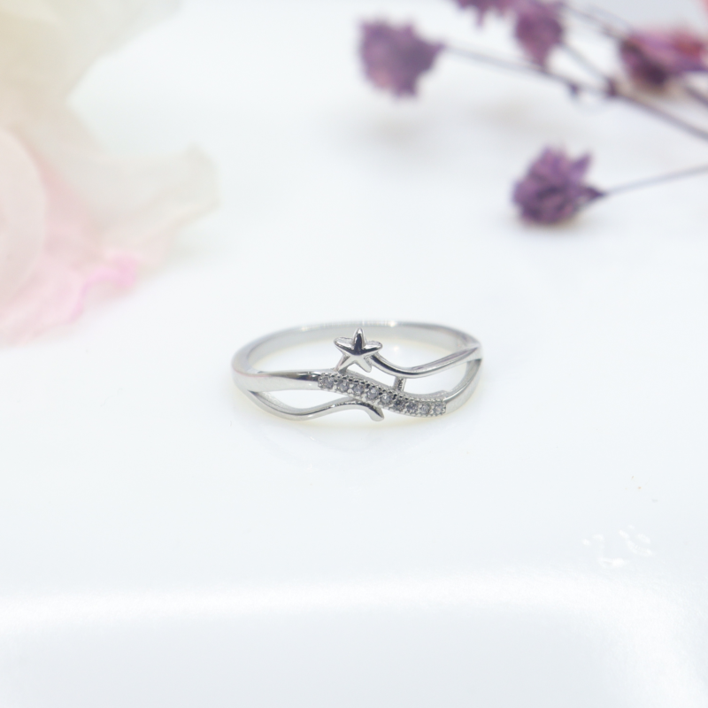 Shooting Star Ring