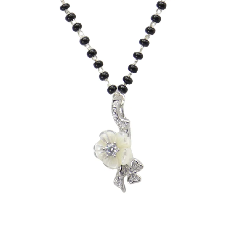 Radiant Flora Mangalsutra Set - Image 6