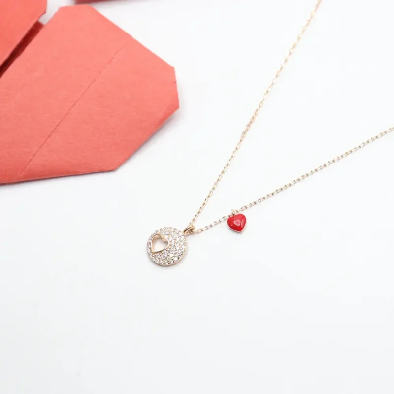 Dazzling Heart Rose Gold Pendant