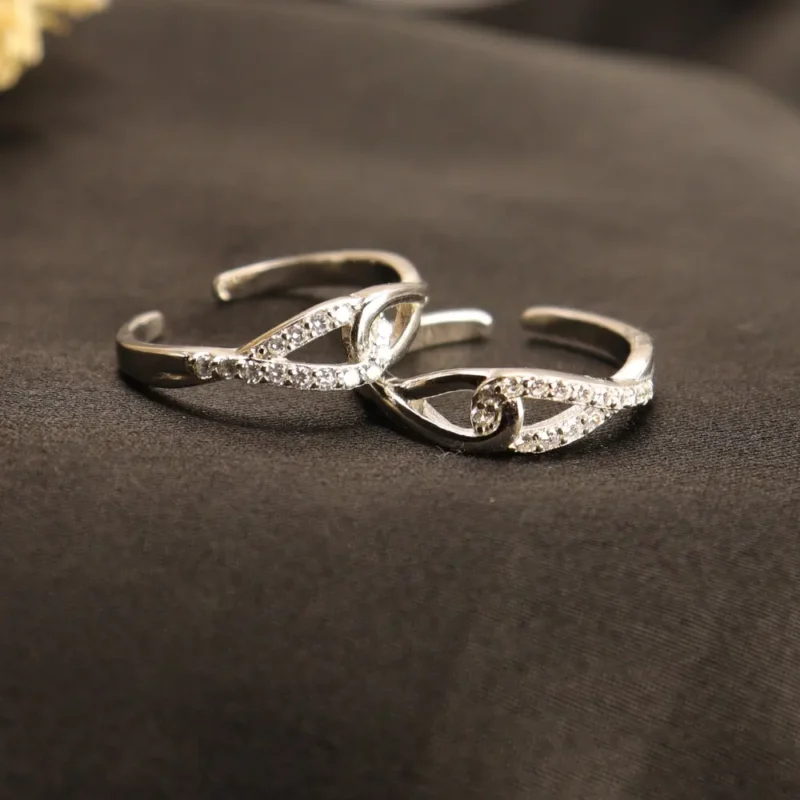 Boundless Harmony Toe Rings Pair - Image 2