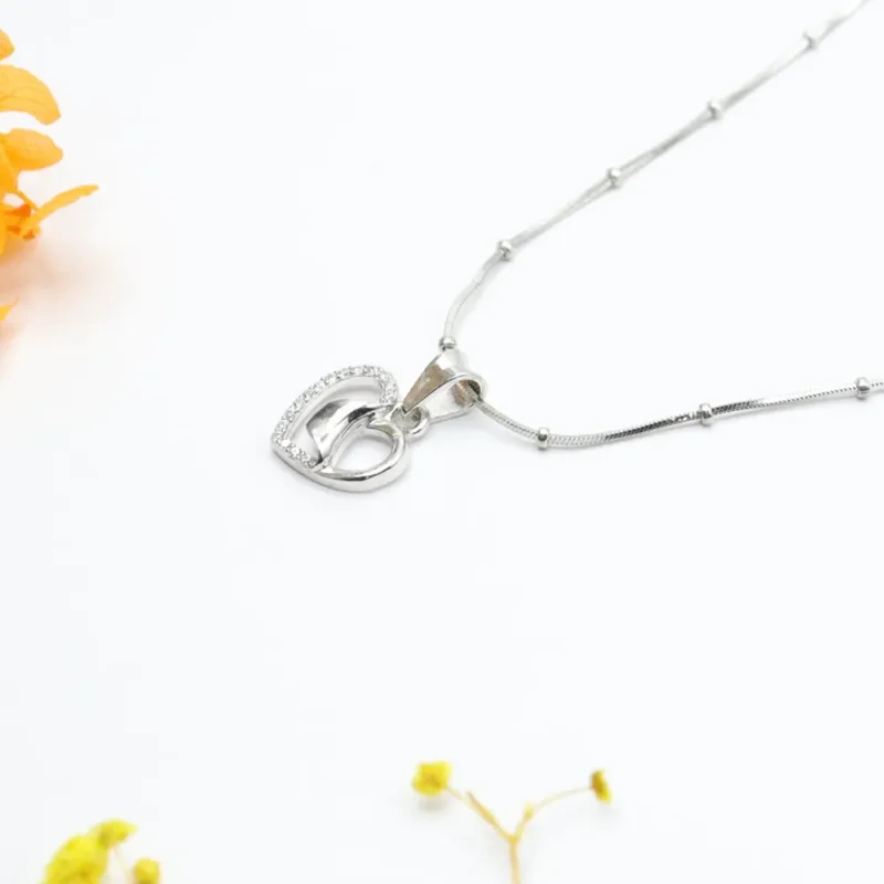 Intertwined Heart Chain Pendant - Image 2