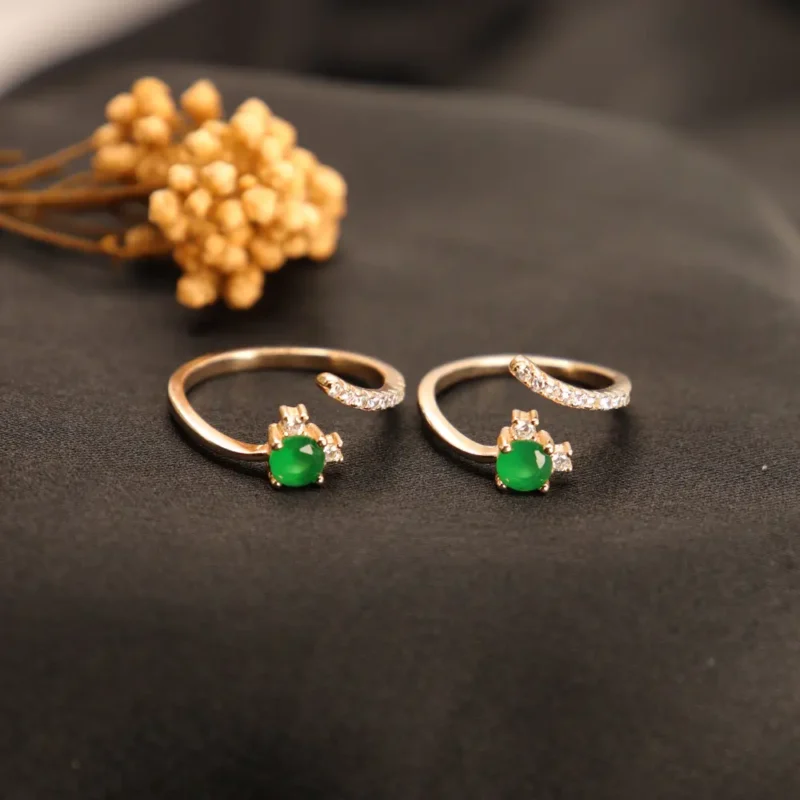 Jade Delight Toe Rings Pair